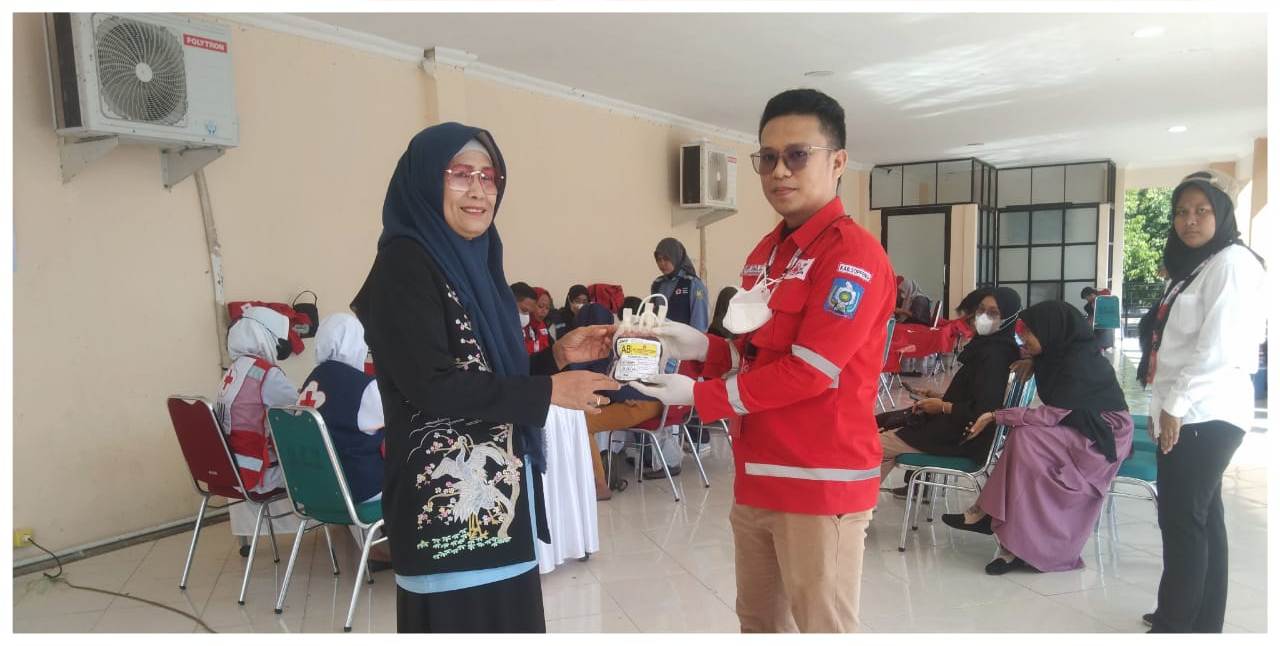 Sambut Dies Natalis Unipol Ditandai Donor Darah