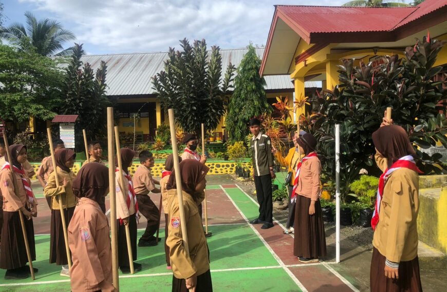 Pelatihan Dasar Pramuka oleh HMJ PGSD