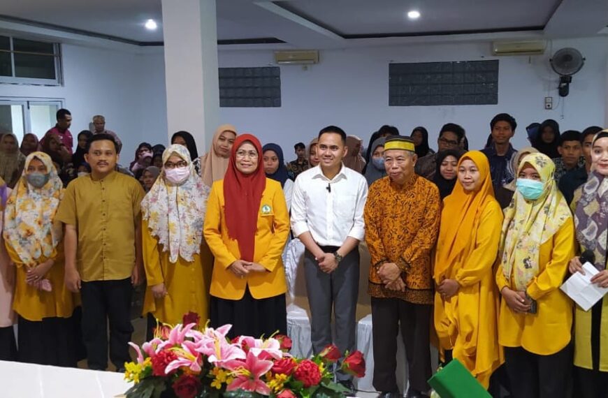 Kuliah Umum Praktisi oleh Anggota DPRD Kota Makassar di Kampus UNIPOL