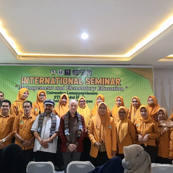 Unipol Gelar Seminar Internasional Management and Elementary Education