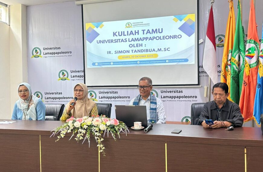‎Kuliah Tamu Unipol Hadirkan Praktisi IT Ir. Simon Tandibua, M.Sc: Kupas Tren dan Tantangan Teknologi Informasi di Era Digital