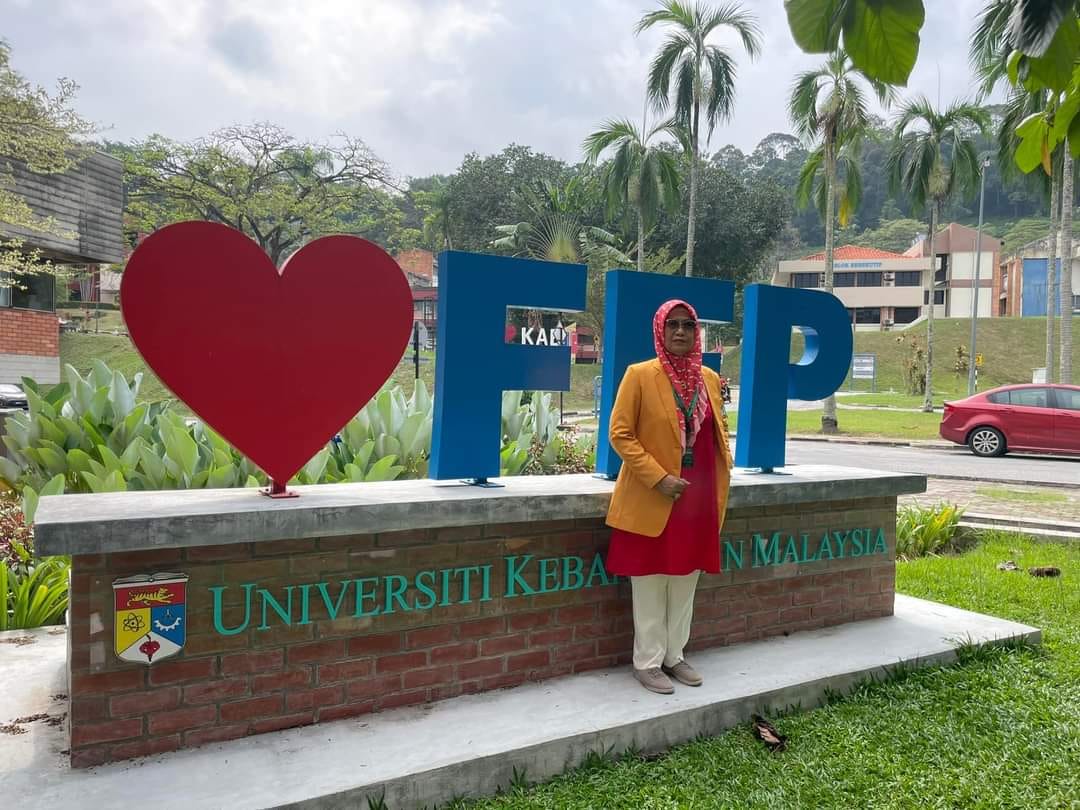 Penguatan Tridharma Perguruan Tinggi, Rektor Unipol Lakukan Benchmarking dan PKM Internasional di Malaysia